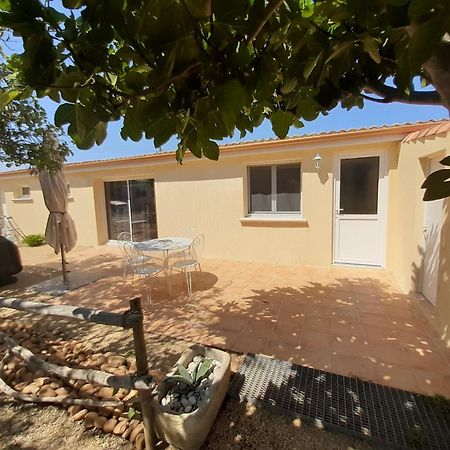 Théziers Petite Maison De Campagne Gardoise מראה חיצוני תמונה