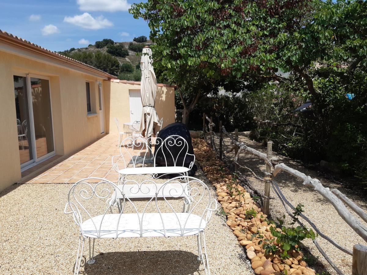 Théziers Petite Maison De Campagne Gardoise מראה חיצוני תמונה